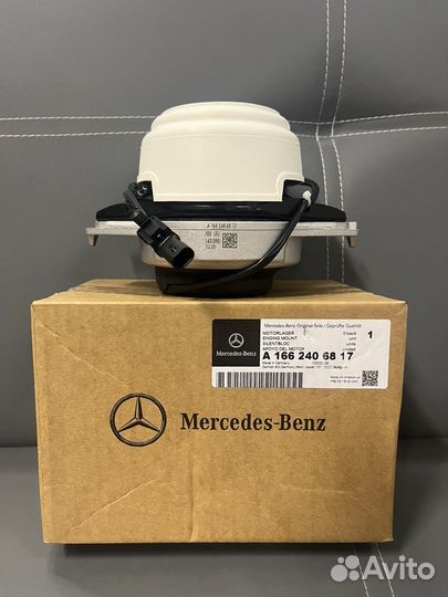 Опора двигателя LH/RH W166 Mercedes-Benz