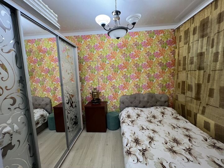 3-к. квартира, 52 м², 1/1 эт.