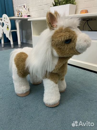 Интерактивная игрушка пони