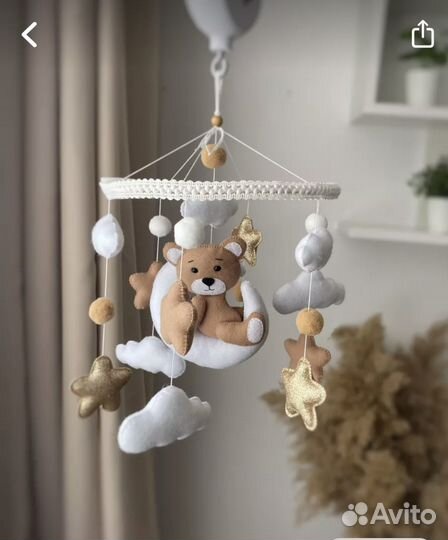 Мобиль на кроватку