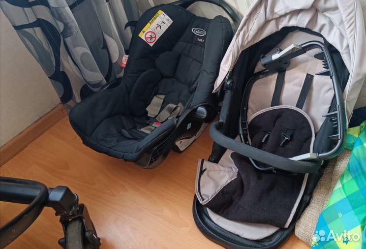 Продам коляску 3 в 1