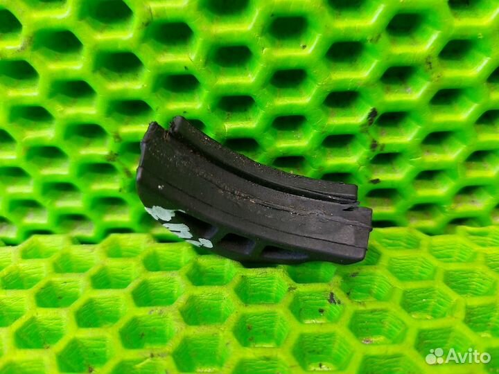 Заглушка Volkswagen Touareg NF 7P5 cgra CGR 3 2011