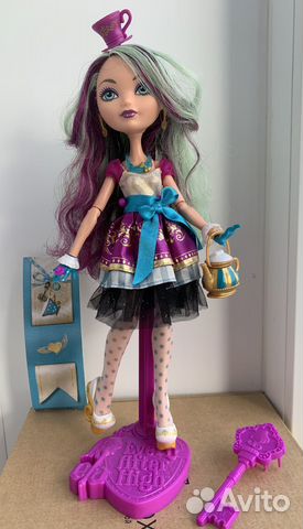 Кукла Ever After High Меделин Хеттер базовая
