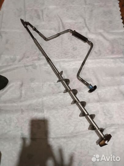 Ледоруб для рыбалки