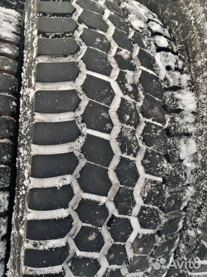 R19. 5 245/70 кама (ведущая)