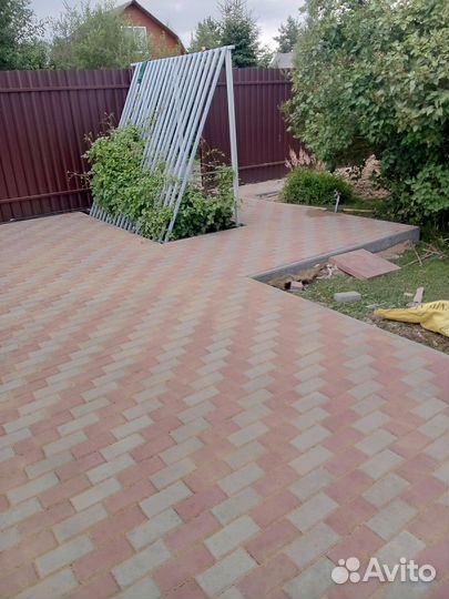 Укладка брусчатки