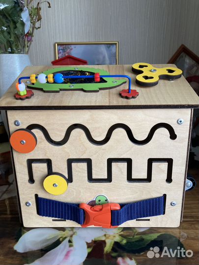 Бизиборд кубик