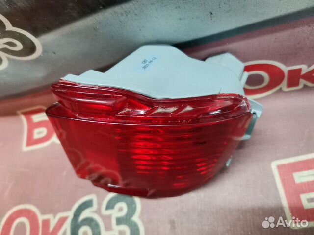 Фонарь задний правый Toyota Land Cruiser