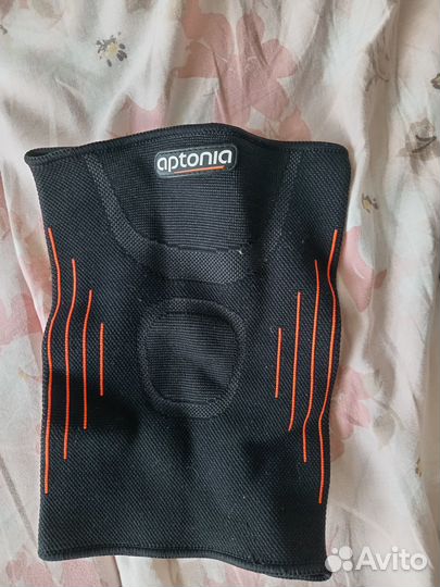 Наколенник