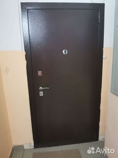 Дверь входная железная бу
