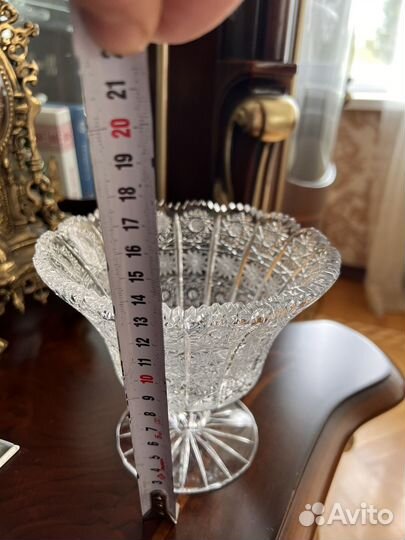 Хрустальная конфетница снежинка