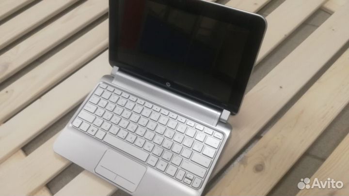 Нетбук HP Mini (2 ядра, 2 гига)