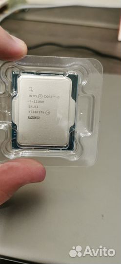 Процессор intel core i3 12100f