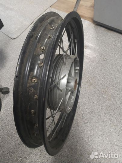 Колесо для мотоцикла иж