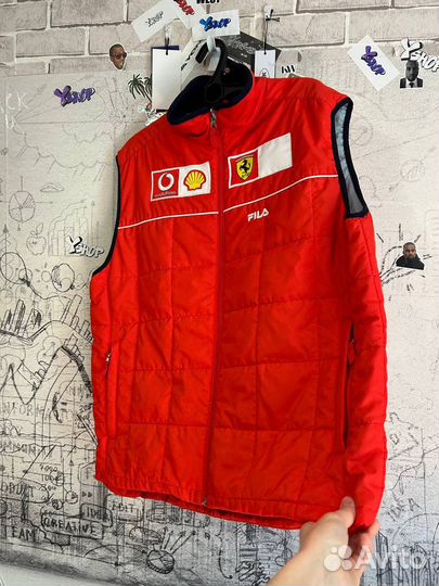 Винтажный жилет Fila Ferrari