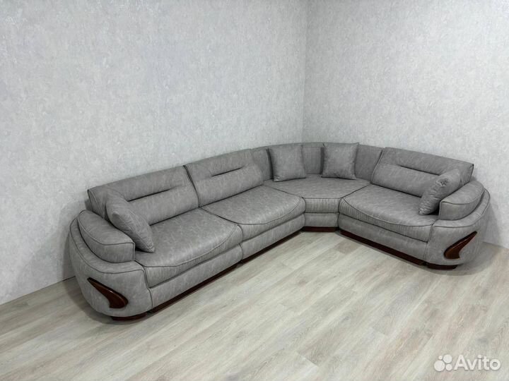 Диван угловой