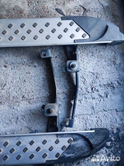 Автомобильные пороги