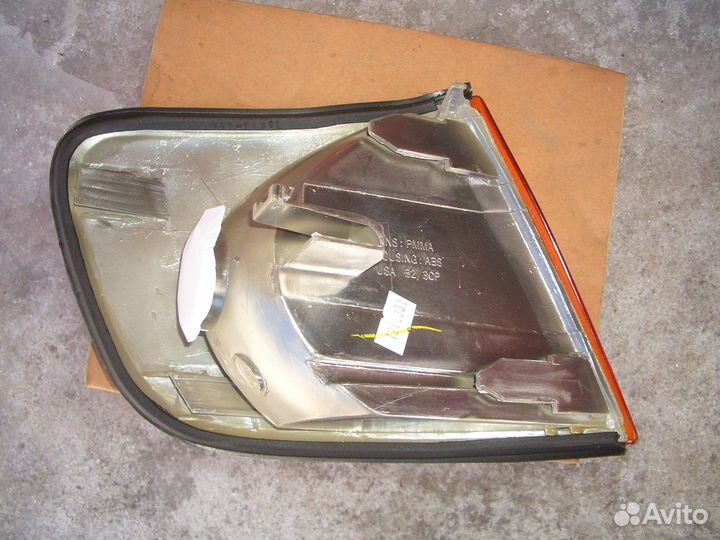 Указатель поворота Ауди 100 с 90 Depo