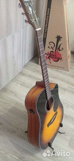 Акустическая гитара