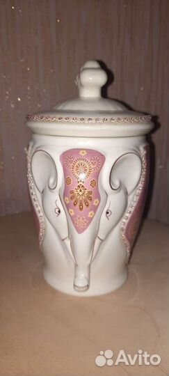 Банки стеклянные, керамическая. Ваза для цветов