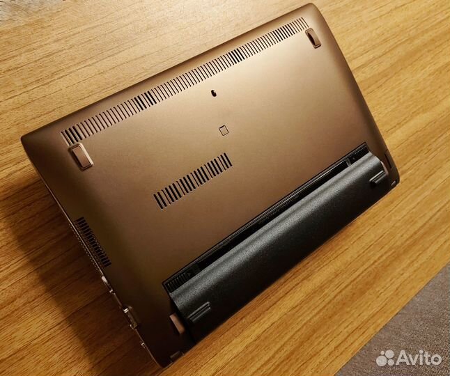 Нетбук Asus Eee PC 1025C