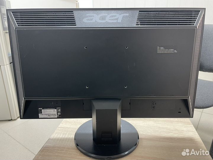 Монитор Acer V223HQL