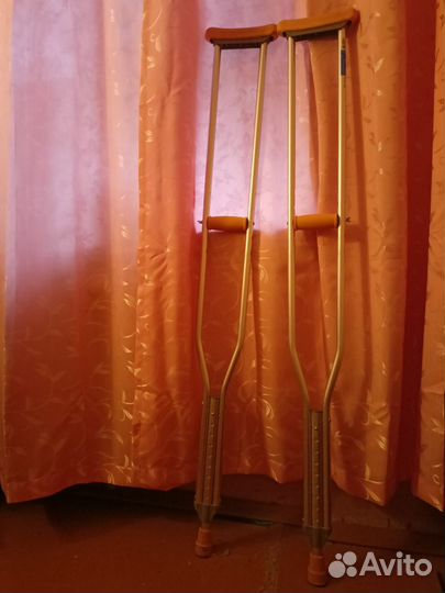 Костыли подмышечные