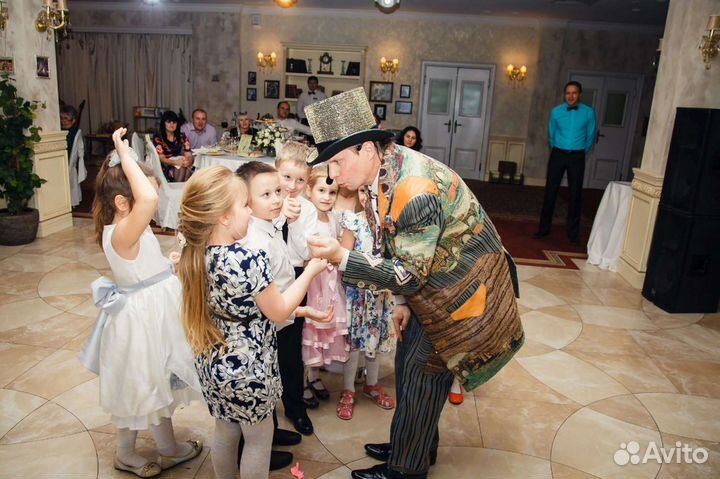 Фокусник престидижитатор