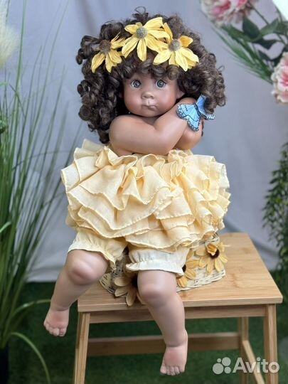 Коллекционная фарфоровая кукла Cindy Rolfe