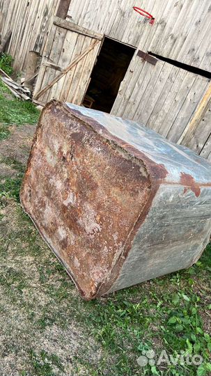 Емкость металлическая для зерна