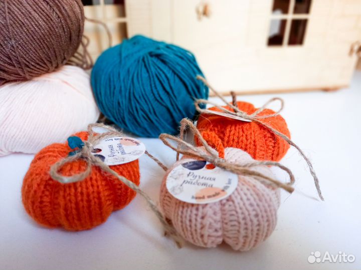 Вязаные тыквы игрушки для декора