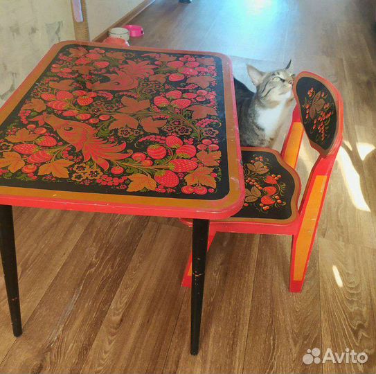 Стул и стол хохлома детские