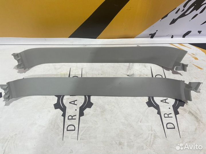 Обшивка багажника задняя RH LH Toyota Land Cruiser