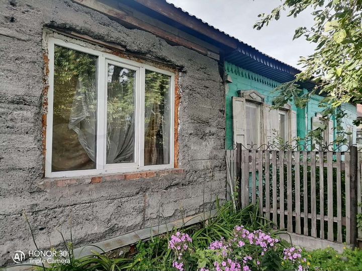 Дом 77,6 м² на участке 4 сот.