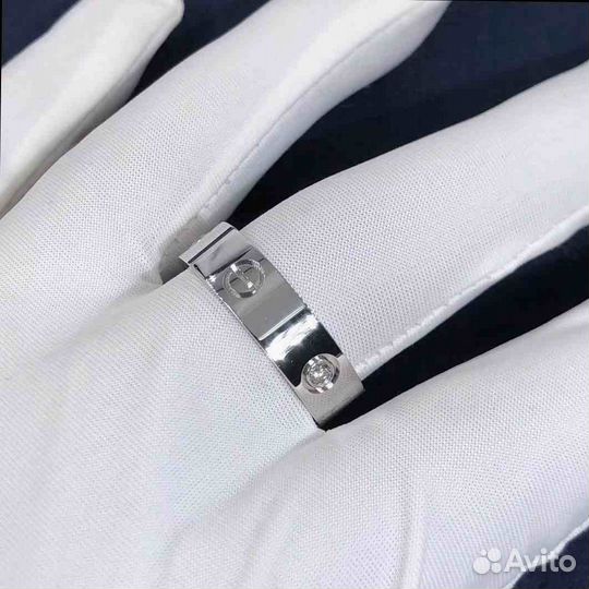 Cartier кольцо Love 0.22ct