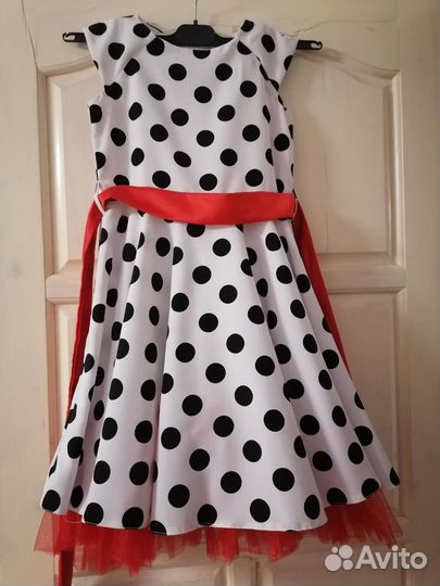 Платье для девочки 122-128