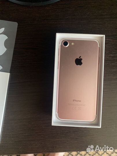 iPhone 7, 32 ГБ