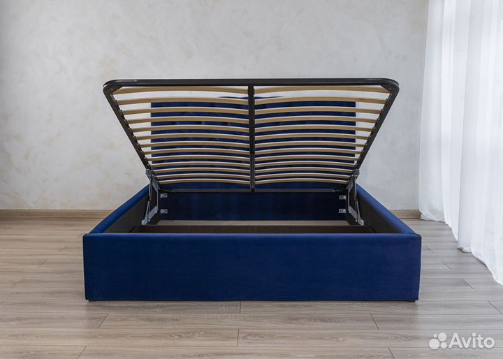 Кровать новая двухспальная + подъемный механизм