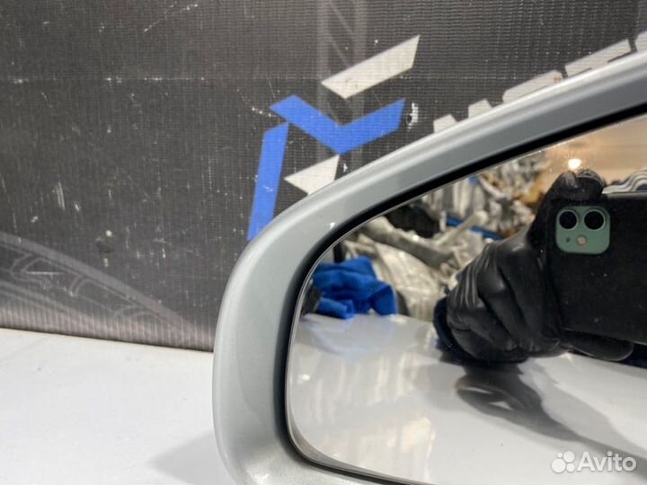 Зеркало левое Audi A4 B6 ALT 2004