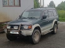 Mitsubishi Montero 3.5 AT, 1994, 350 000 км, с пробегом, цена 460 000 руб.