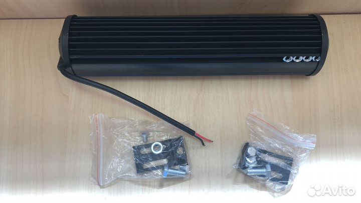 Фара светодиодная противотуманная 72W