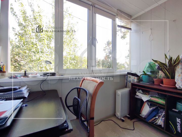 2-к. квартира, 54 м², 4/12 эт.