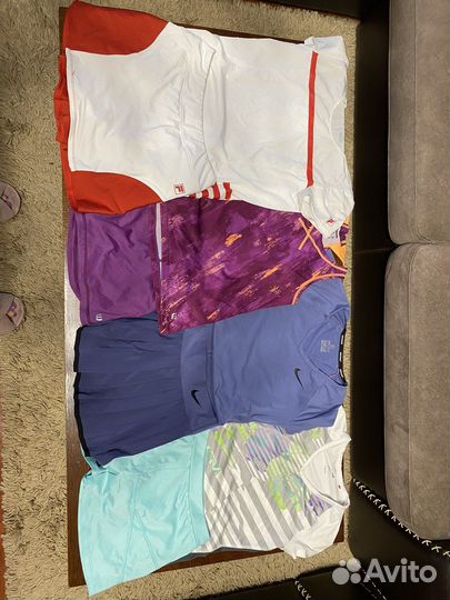 Спортивный костюм для девочки 140 р