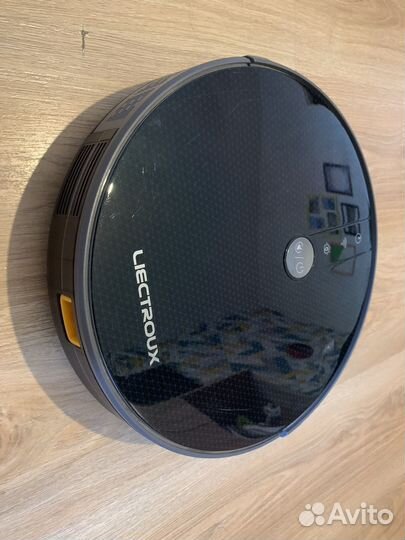 Робот пылесос