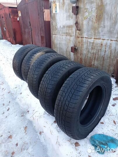 Goodyear Wrangler HP All Weather 255/65 R17
