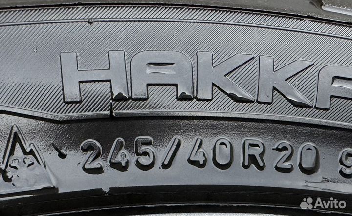 Nokian Tyres Hakkapeliitta 8 245/40 R20