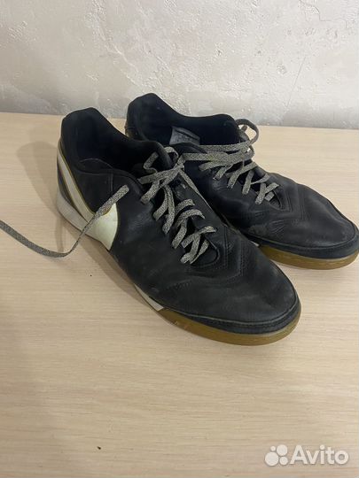 Футзалки nike tiempoX