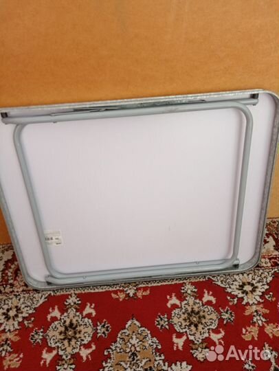 Столик складной