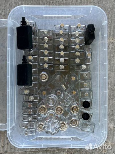 Пустые флаконы из под духов