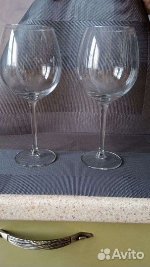 Бокалы для вина большие